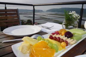 Гостиница Villa Afrikana Guest Suites  Найзна